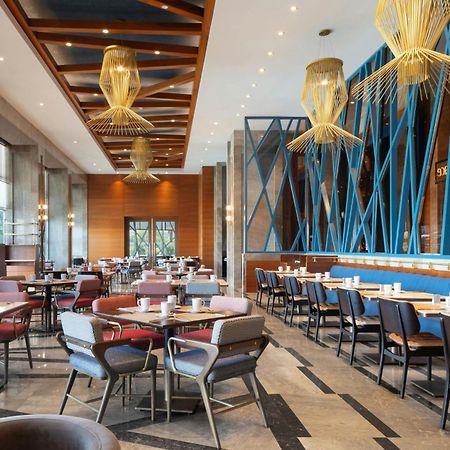 Sheraton Bursa Hotel Exterior photo The restaurant