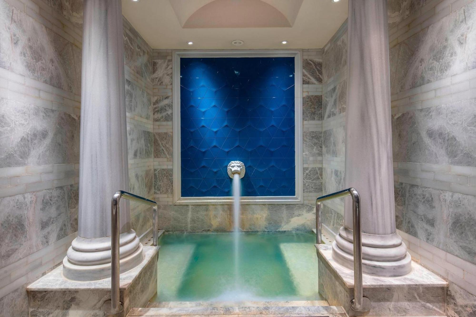 Sheraton Bursa Hotel Exterior photo A hammam at the Four Seasons Hotel, Istanbul